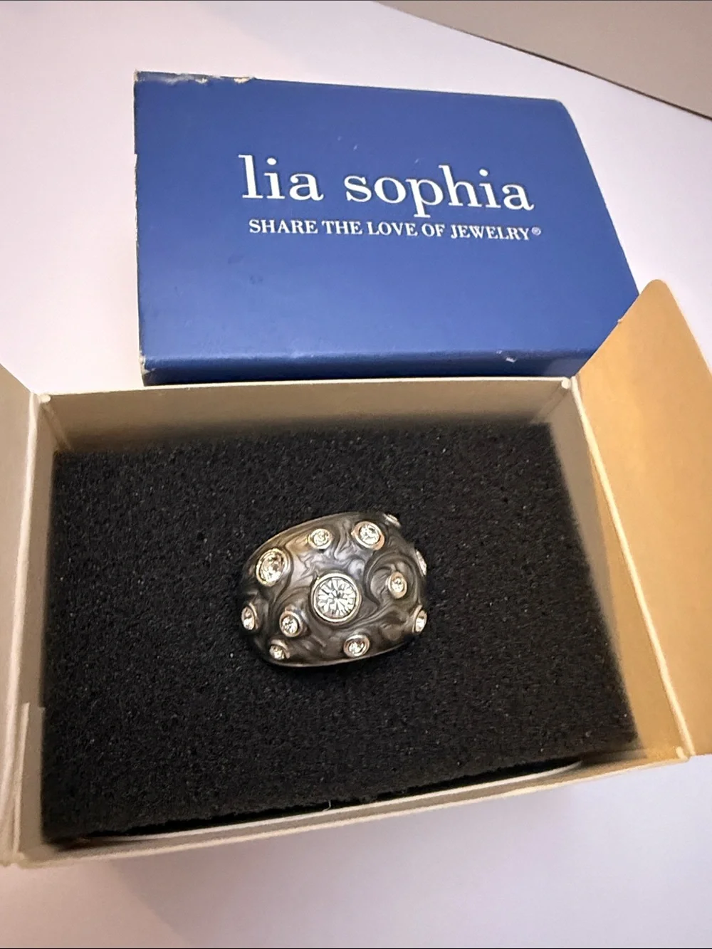 Lia Sophia Retired Panache Dome Ring - 8 - Bezel Crystals - Rhodium Plate - Box